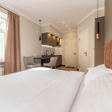 Design Apartment On Mykhailivskyi Ln. 4 Киев Экстерьер фото