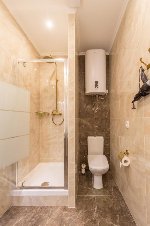 Design Apartment On Mykhailivskyi Ln. 4 Киев Экстерьер фото